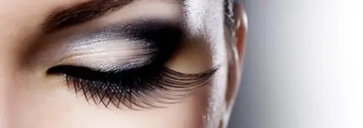 Pestañas y maquillaje